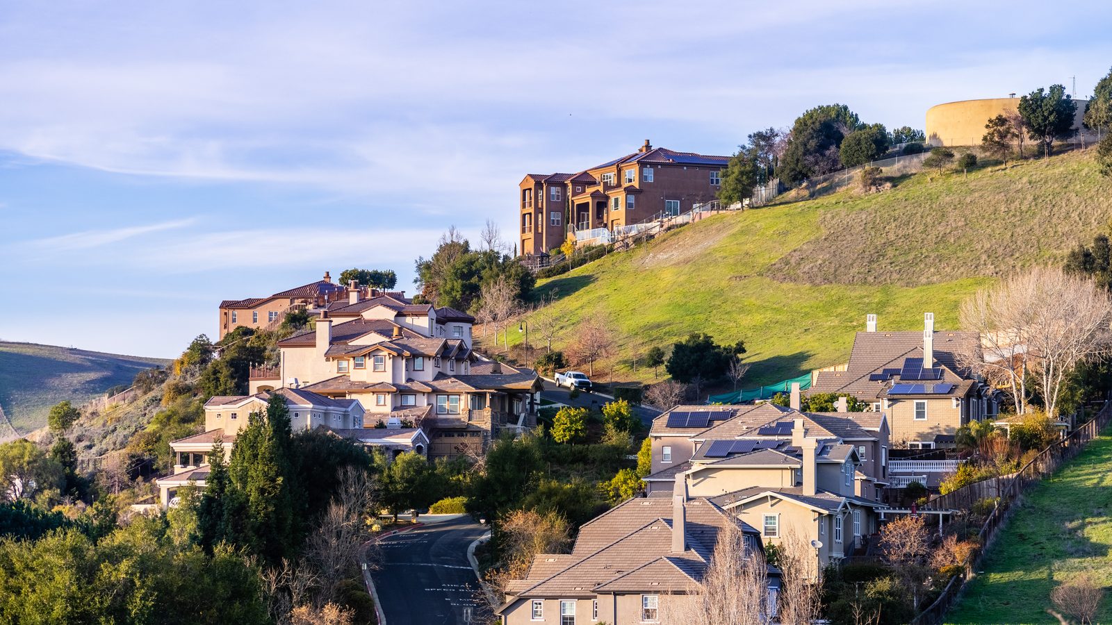 Hayward, CA homes